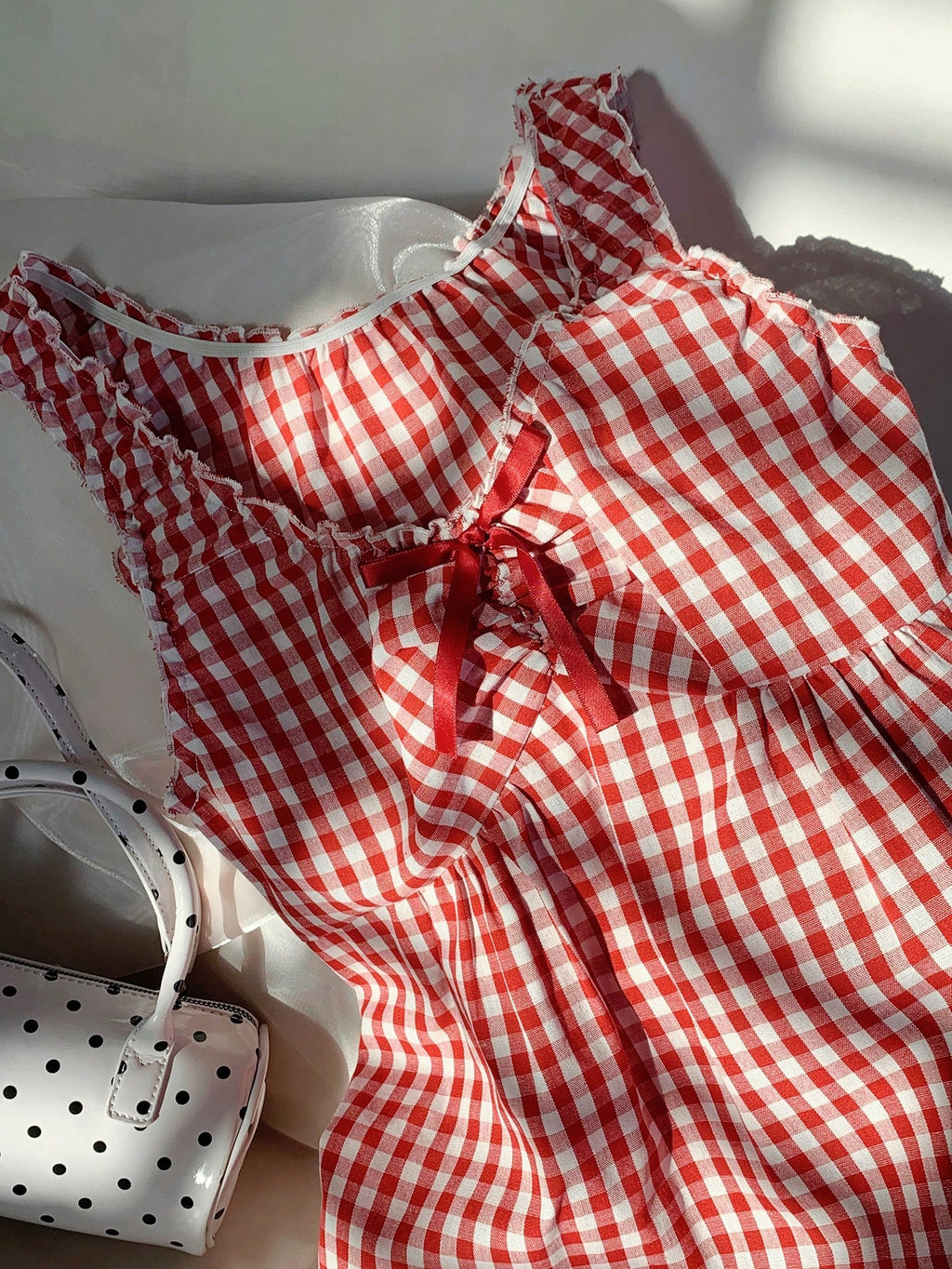 SHEIN EZwear Women's Summer Clothing Sweet Vacation Red And White Plaid Top Smocked Top With Bow Decoration