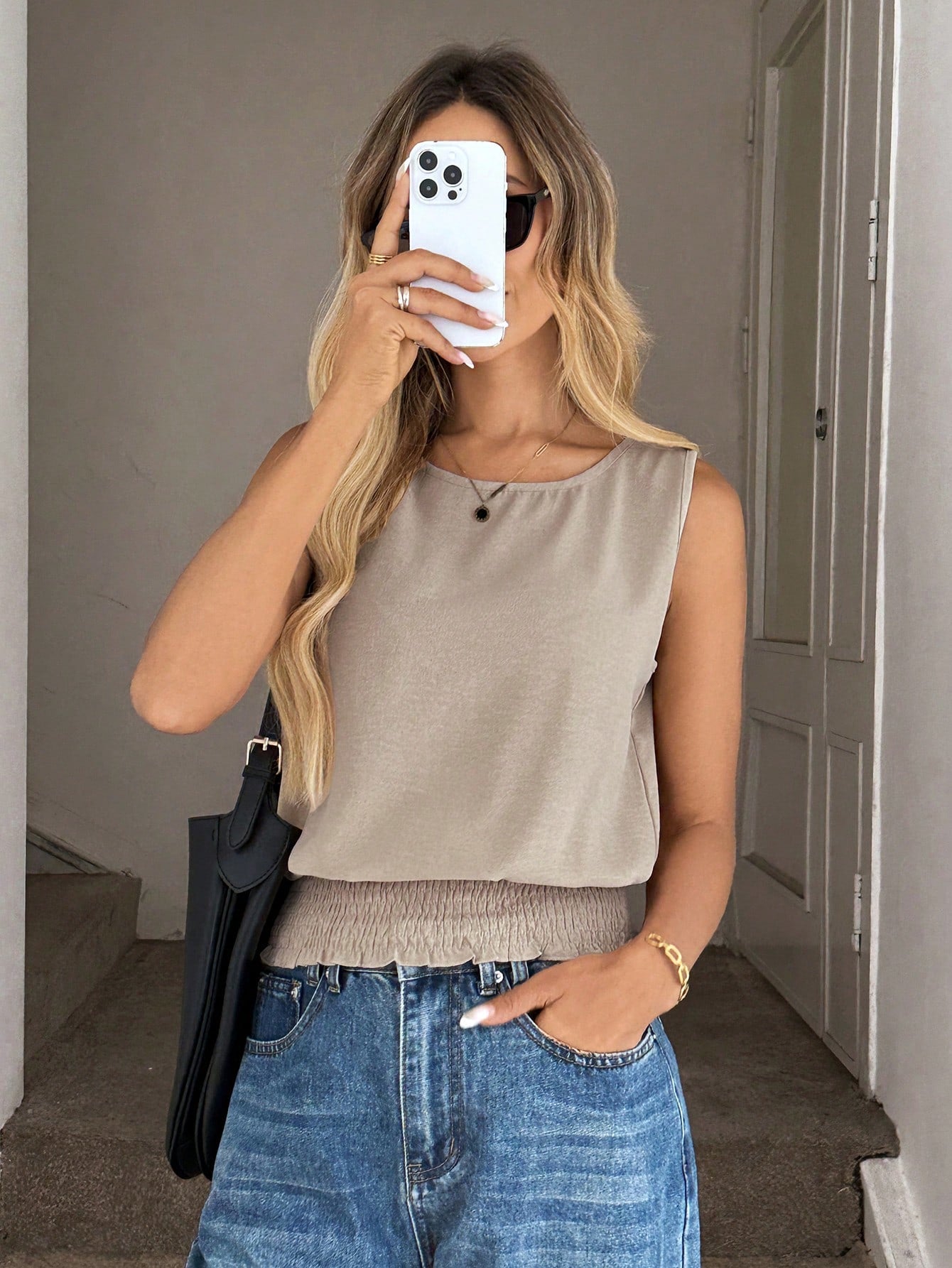 SHEIN LUNE Women's Casual Solid Color Sleeveless Crew Neck Spring/Summer Basic Cute Blouse Shirt